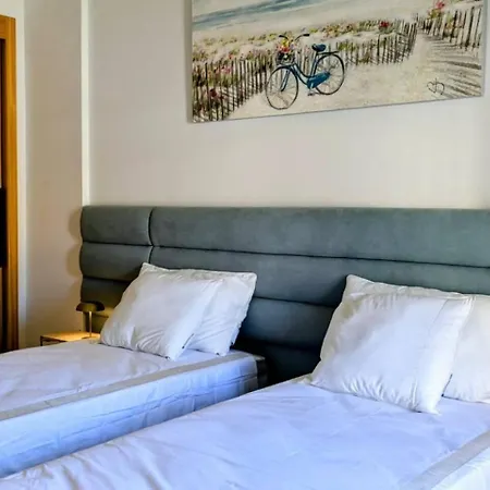 Apartment Portuguese Cliffside Porches (Algarve)